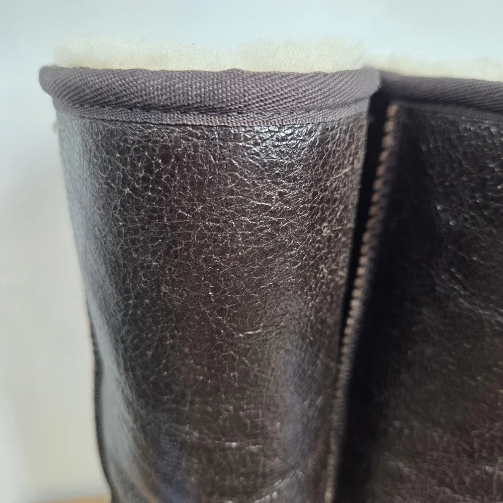 Uggs Tall Bomber 5804 Brown Leather Sheepskin‎ Lined Womens 6 Boots Warm Winter